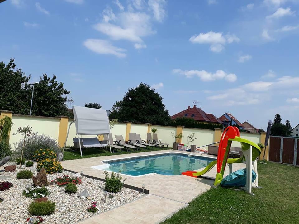 Apartmány na kolonádě Lednice Exterior foto